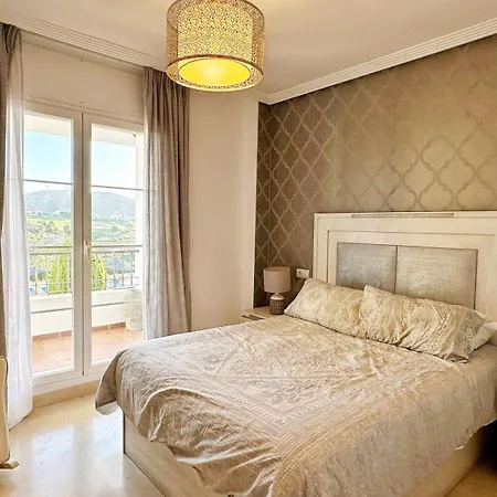 Arqueros Golf Apartment *